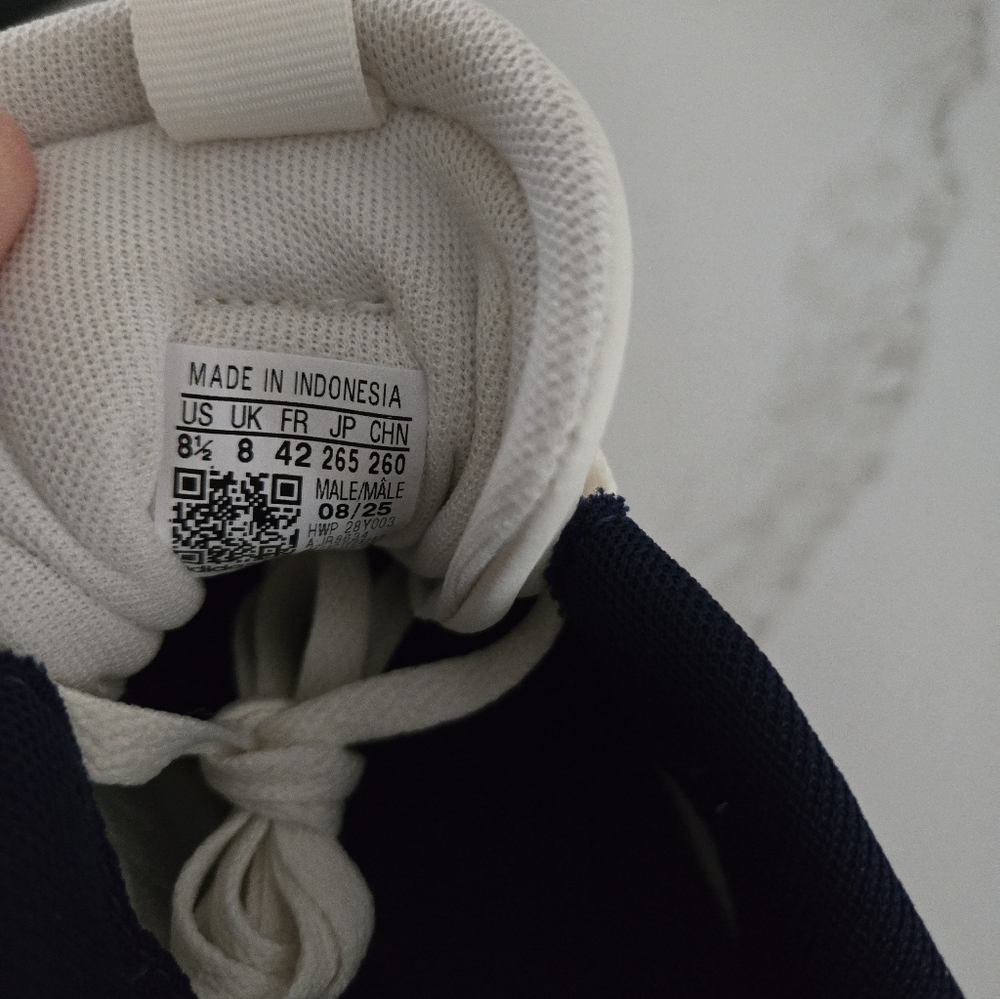 NIB Women's adidas VL Court 3.0 Shoes - Picture 6 of 7